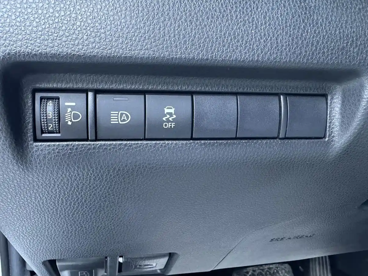 Photo 8 - Toyota Venza