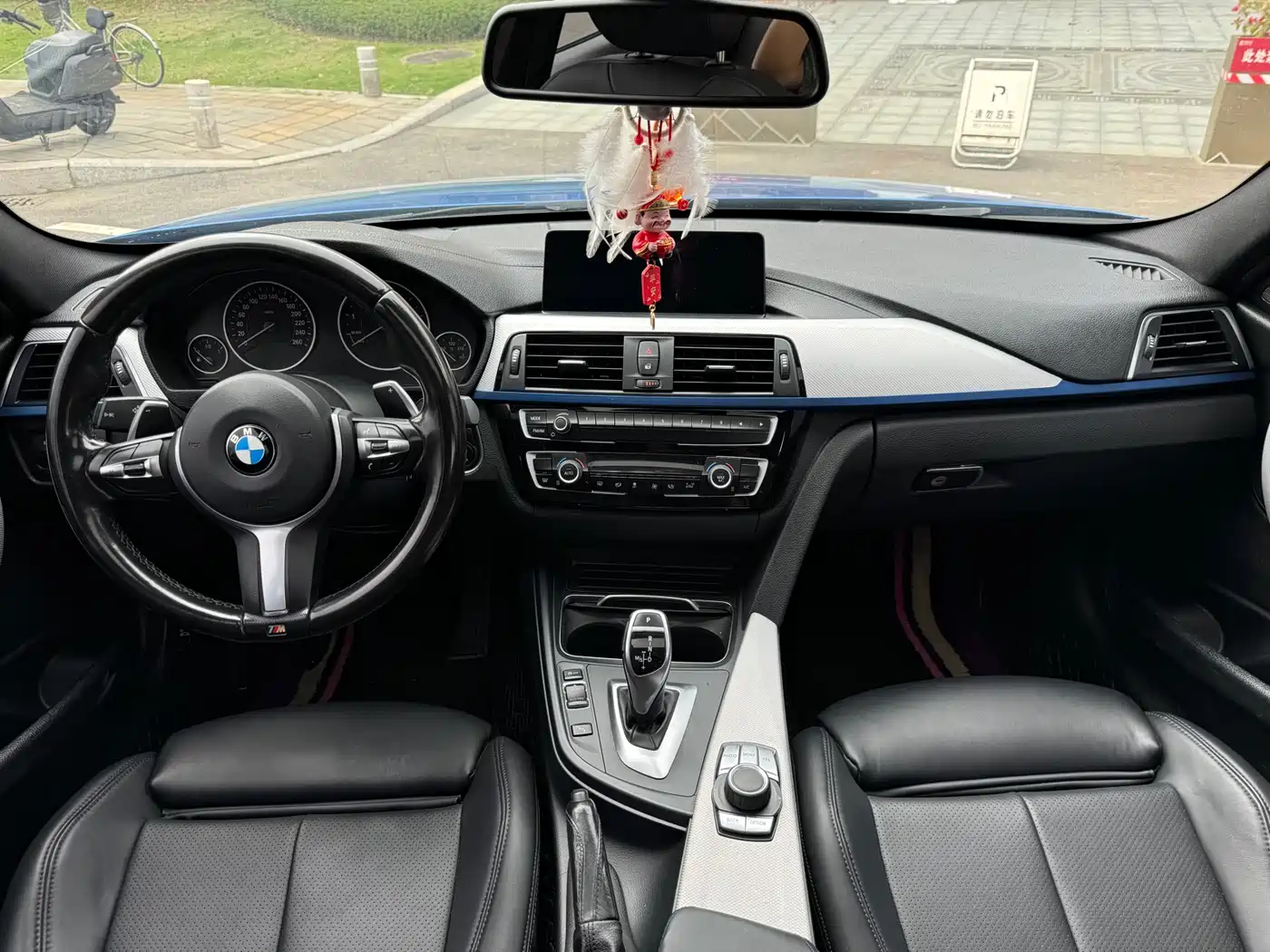 BMW 3 Series 2018 320i M Sport Package фото 8