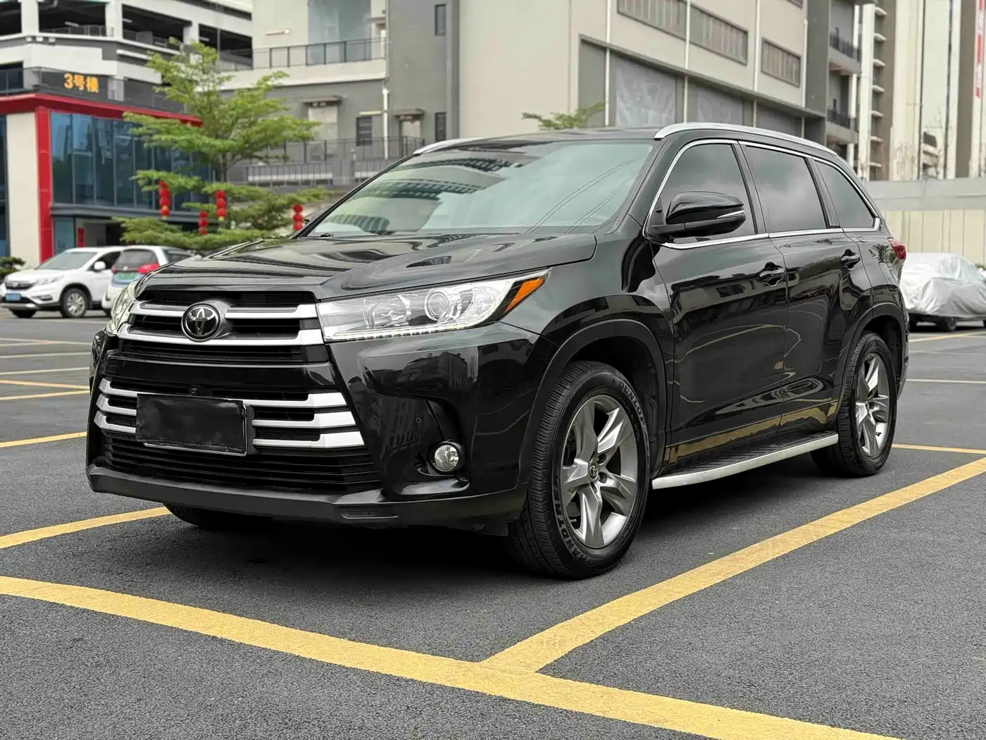 TOYOTA HIGHLANDER