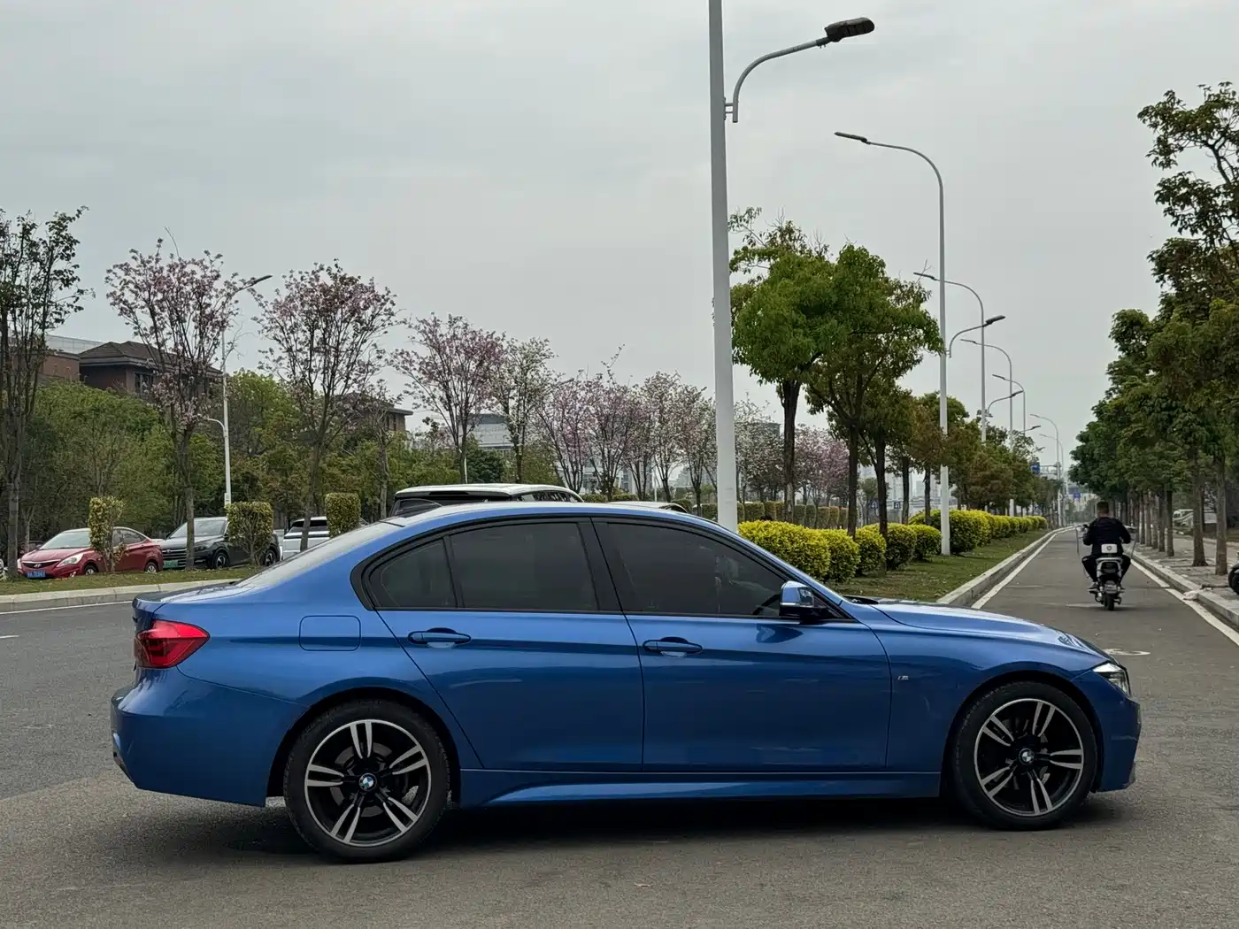 BMW 3 Series 2018 320i M Sport Package фото 14