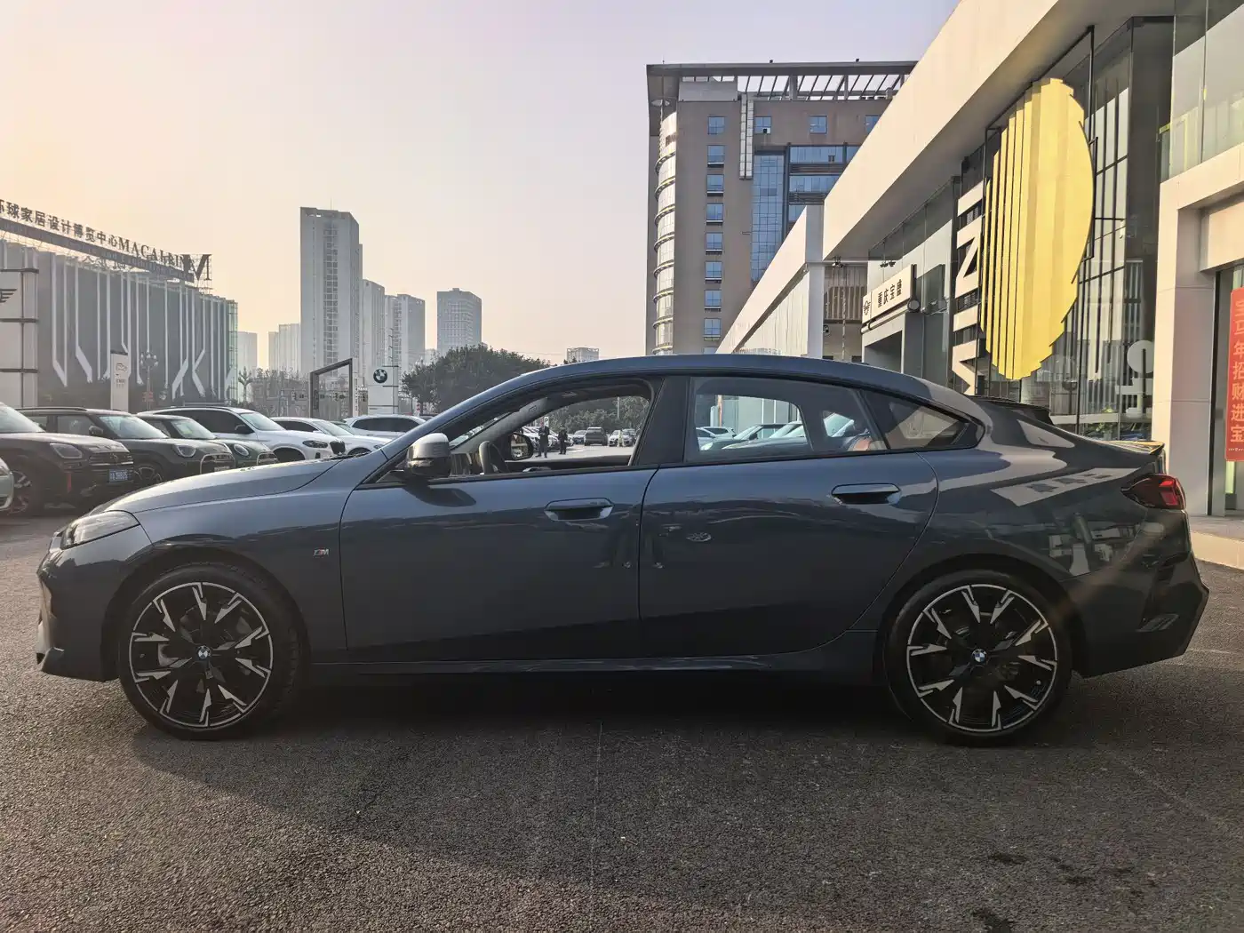 BMW 2 Series 2025 225L M Sport Moonlight Package фото 8