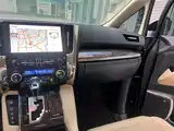 Фото 17 - Toyota Vellfire