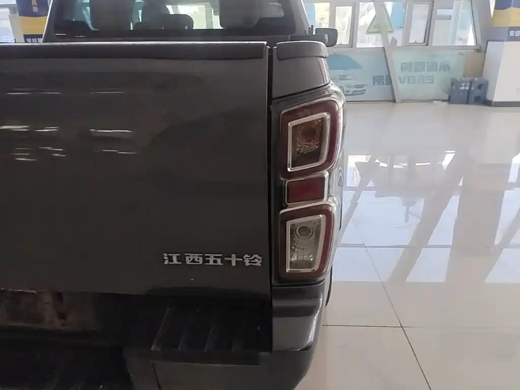 Isuzu D-MAX 2022 2021 Model 1.9T Automatic 4WD Diesel Global Tough RZ4E