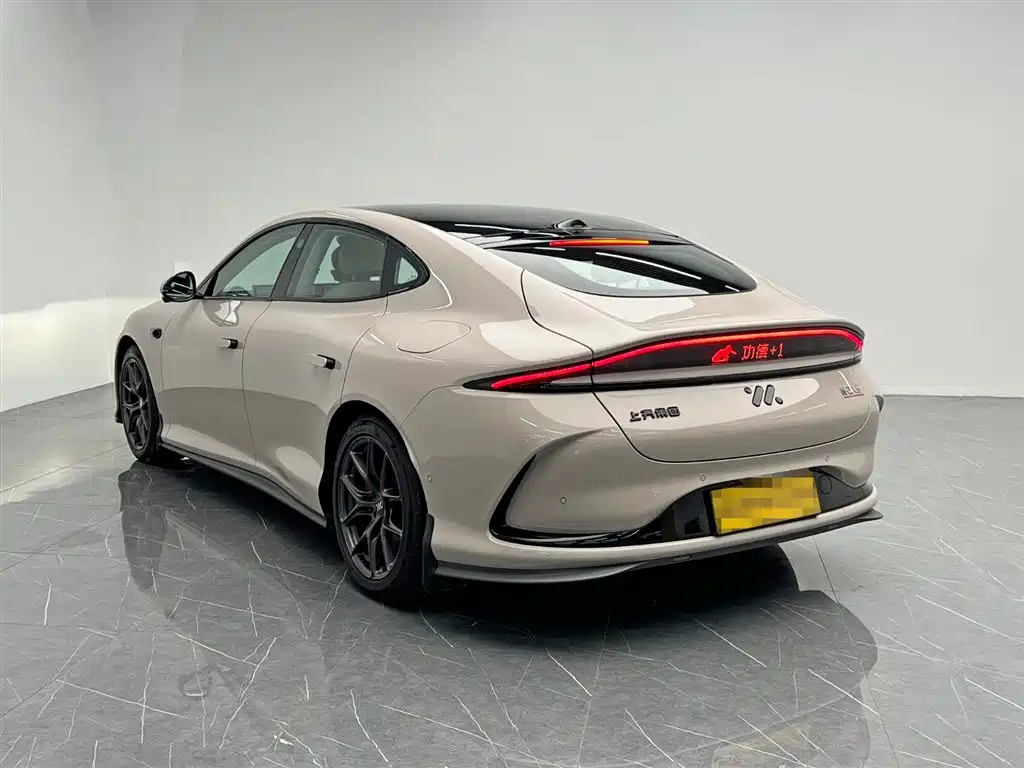 ZHIJI AUTOMOBILE ZHIJI L6