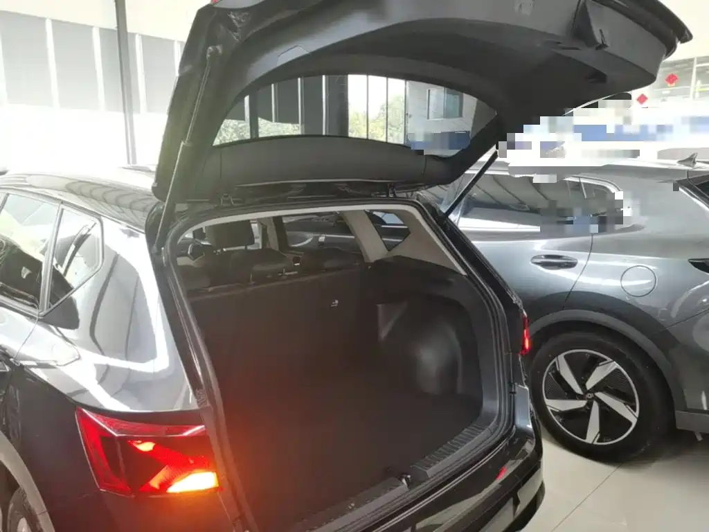 Фото 19 - Jetta VS5
