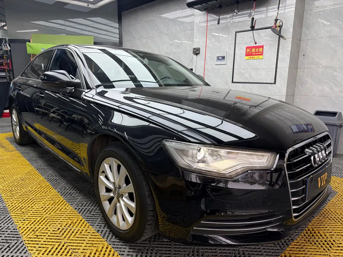 Audi A6L 2014 30 FSI Comfort фото 3