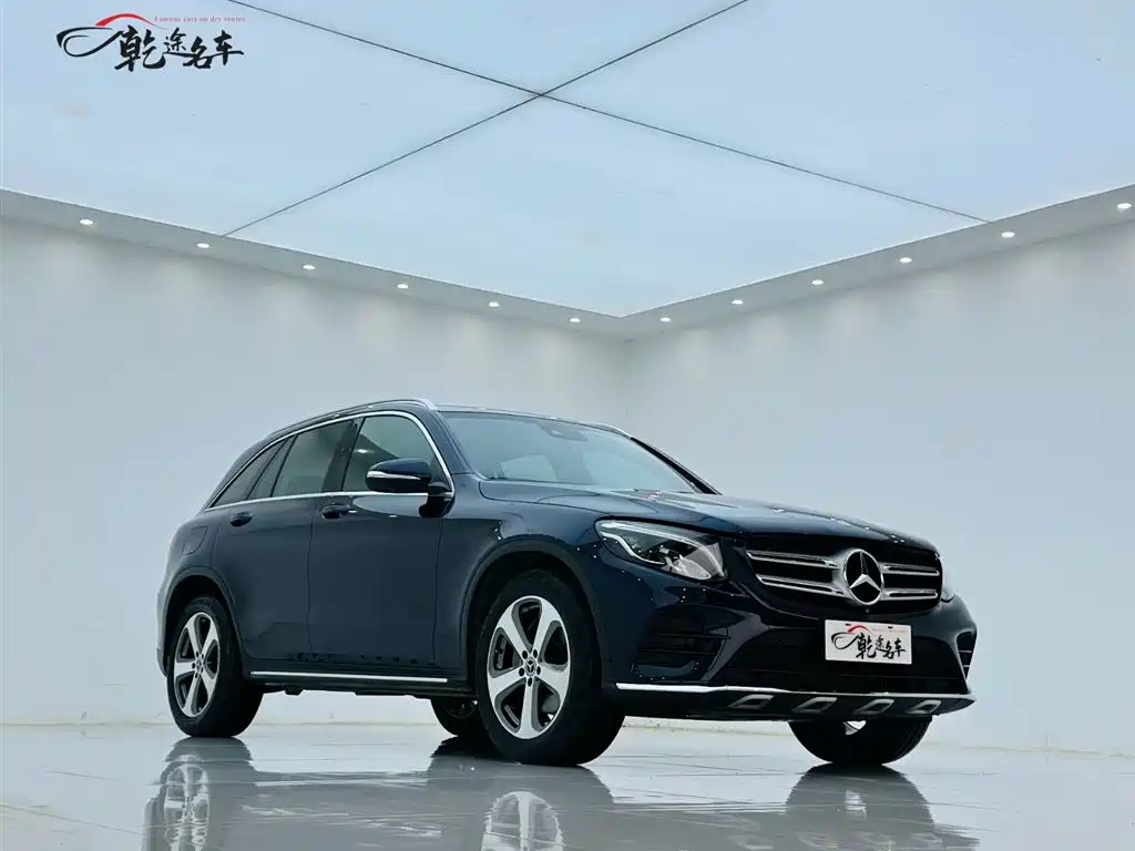 Mercedes-Benz GLC 2017 GLC 260 4MATIC Luxury фото 3
