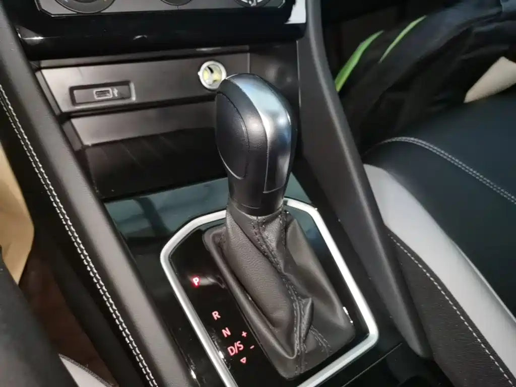 Фото 14 - Jetta VS5