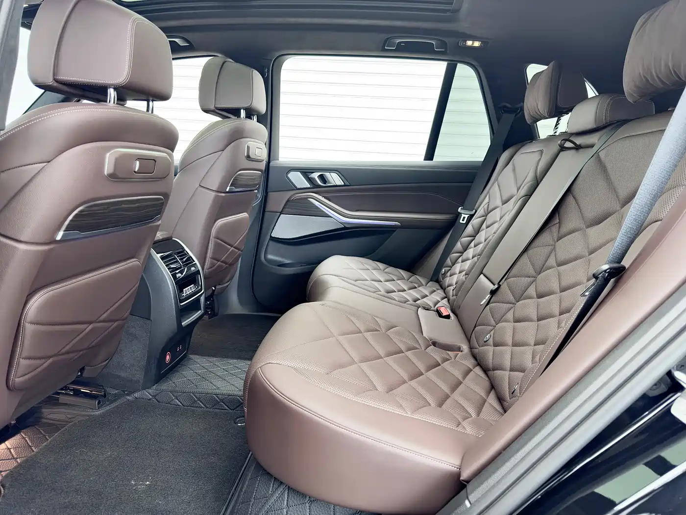 BMW X5 2023 xDrive 40Li M Sport Black Night Package фото 8