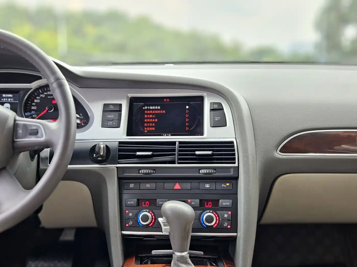 Audi A6L 2010 2010 2.4L Technology