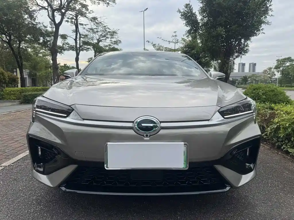 Фото 2 - Aion S