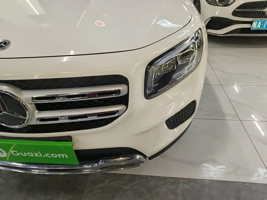 صورة 24 - Mercedes-Benz GLB