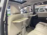 Фото 35 - Mazda Mazda5