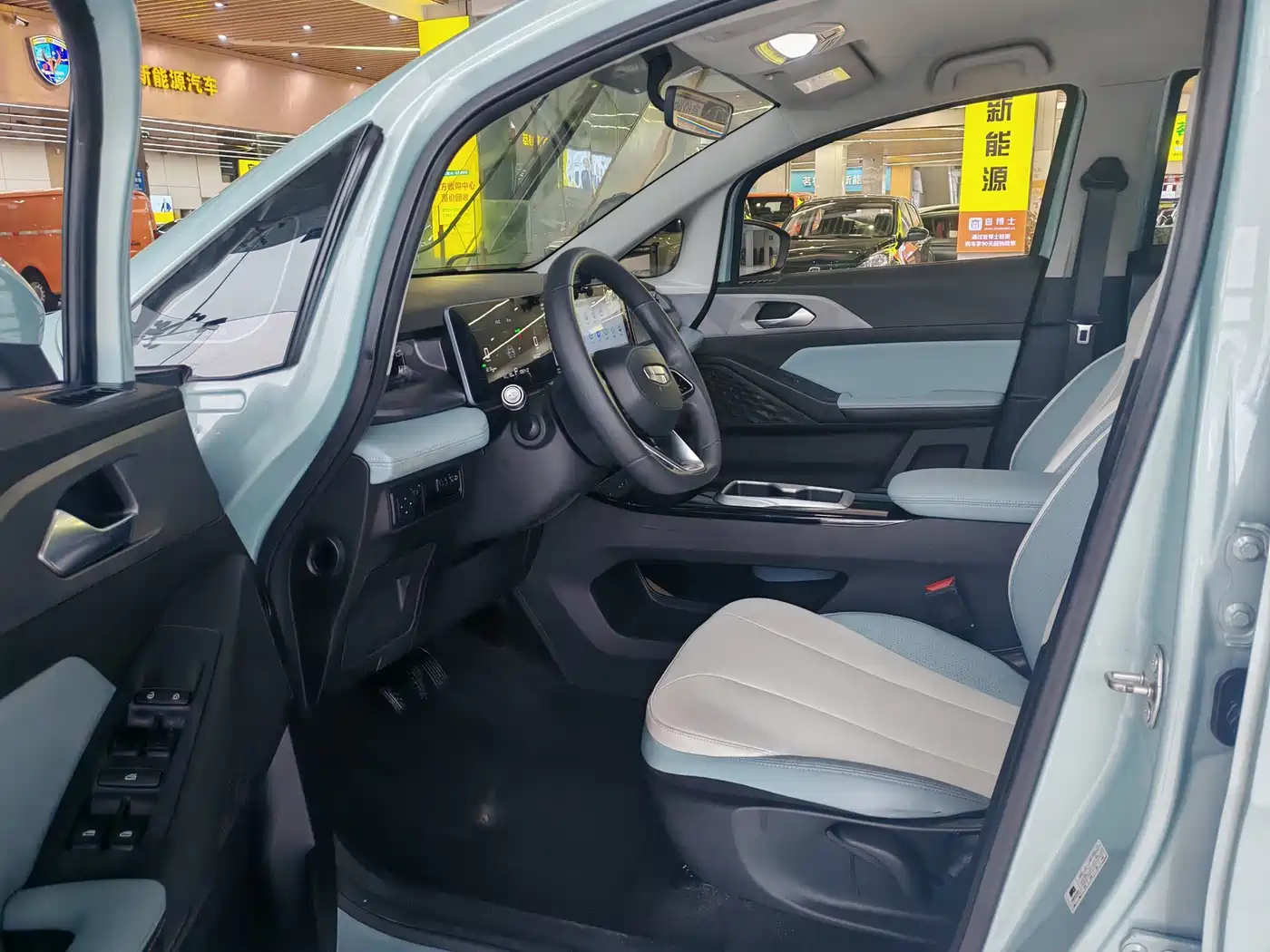 GEELY GEOMETRY E FIREFLY