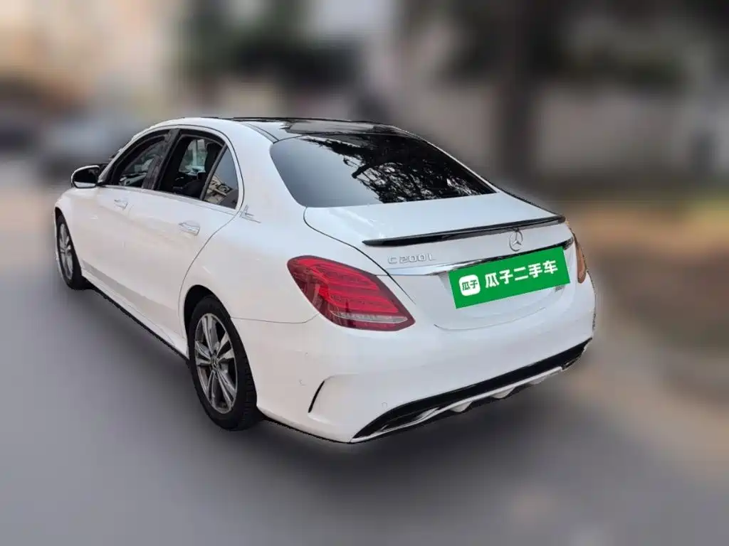Photo 6 - Mercedes-Benz C-Class