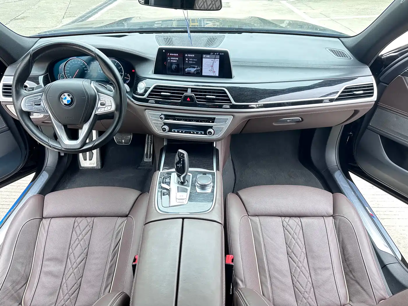 BMW 7 Series 2018 740Li Leading Type M Sport Package фото 9