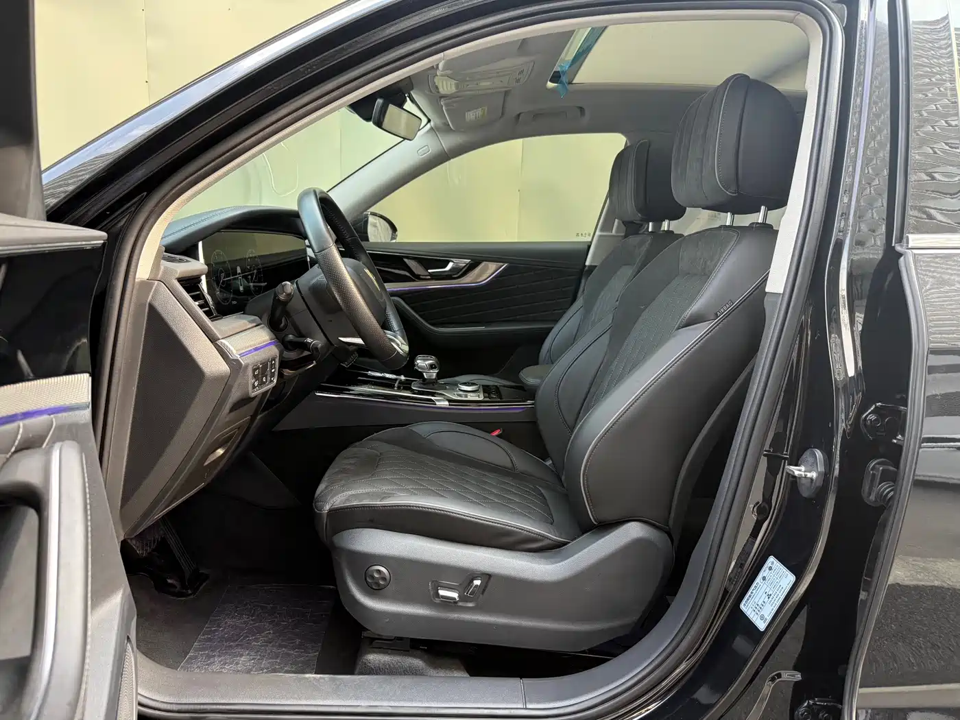 Hongqi HS5 2020 2019 2.0T Smart Connect Enjoy Edition