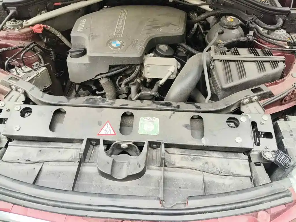 Photo 3 - BMW X3 (Import)