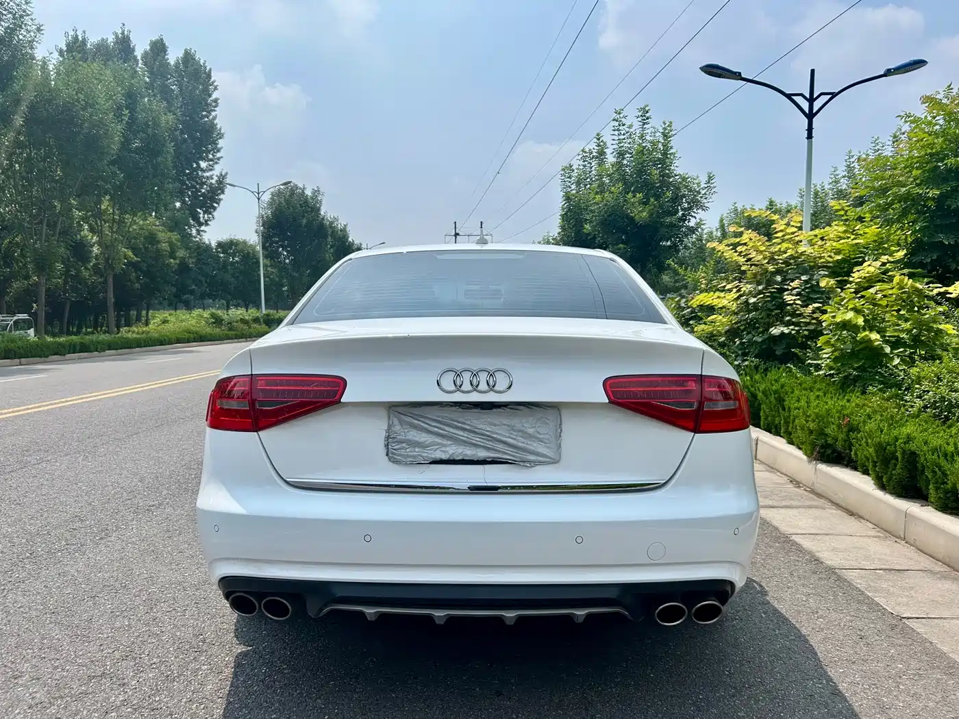 Фото 3 - Audi A4L