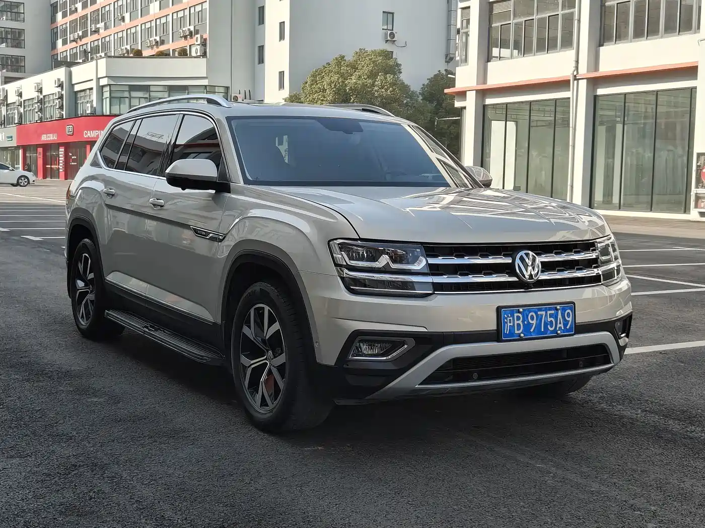 Volkswagen Teramont 2020 380TSI 4WD Luxury Edition China VI фото 3