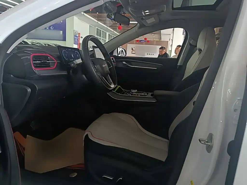 BYD Destroyer 05 2023 2022 DM-i 120KM Premium