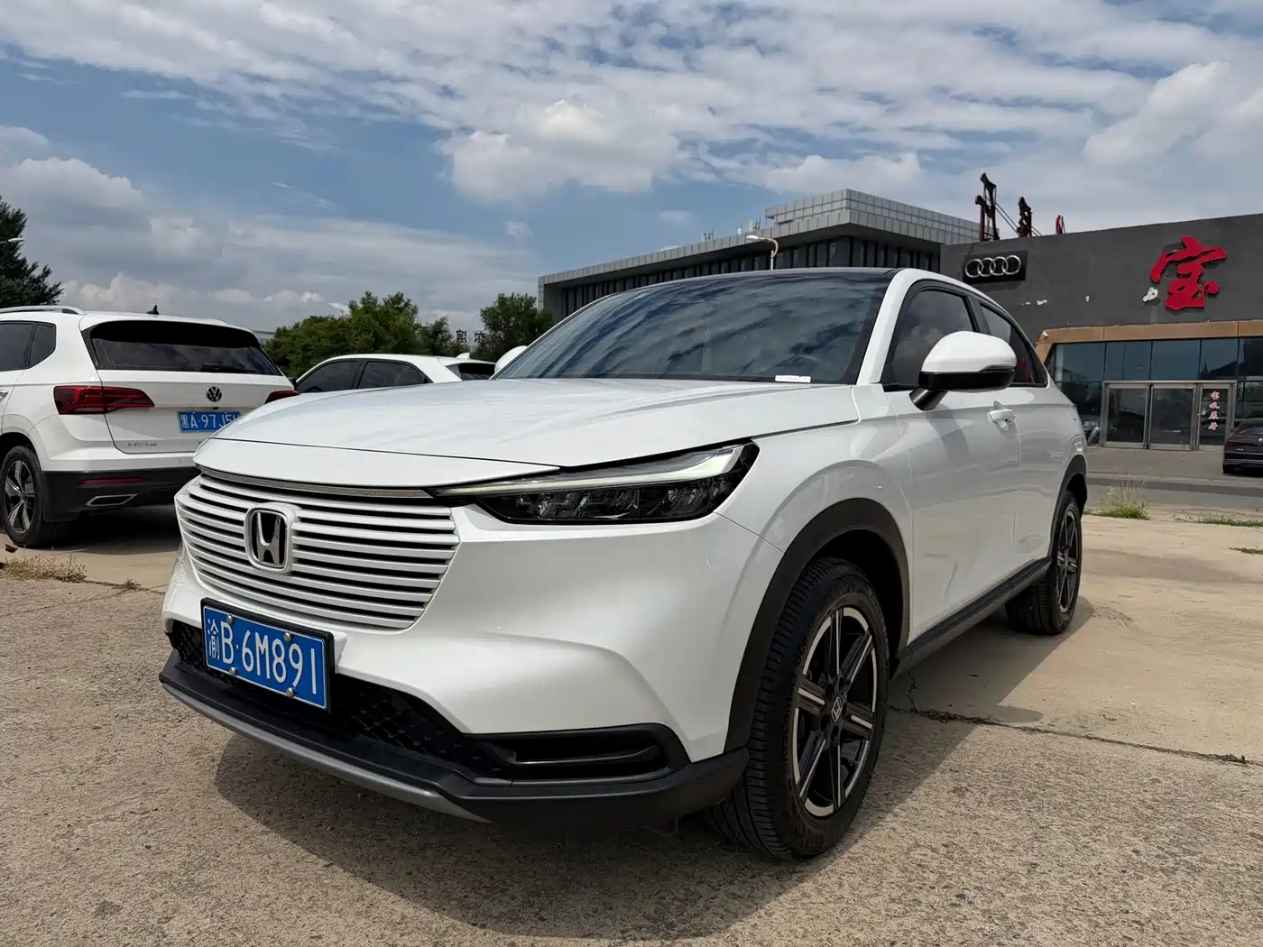 Honda Vezel 2023 2023 1.5L CVT Pioneer Edition