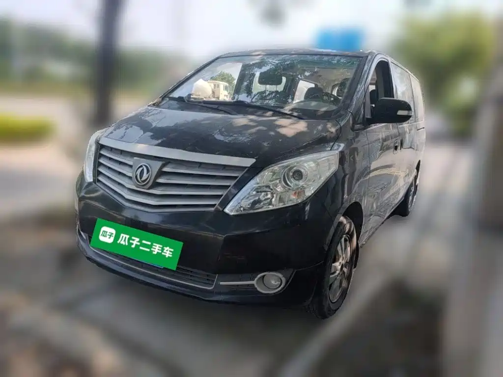 Dongfeng Fengxing Fengxing CM7 2015 2014 2.4L Manual Business Edition