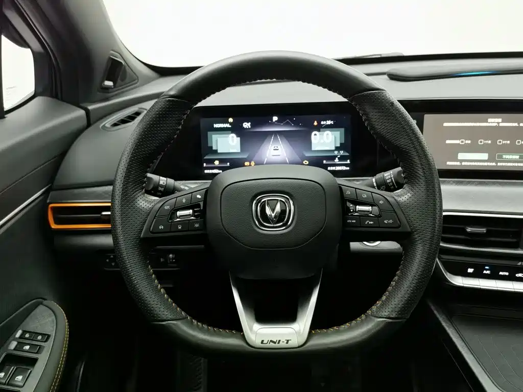 Changan UNI-T 2023 2022 2.0T Premium
