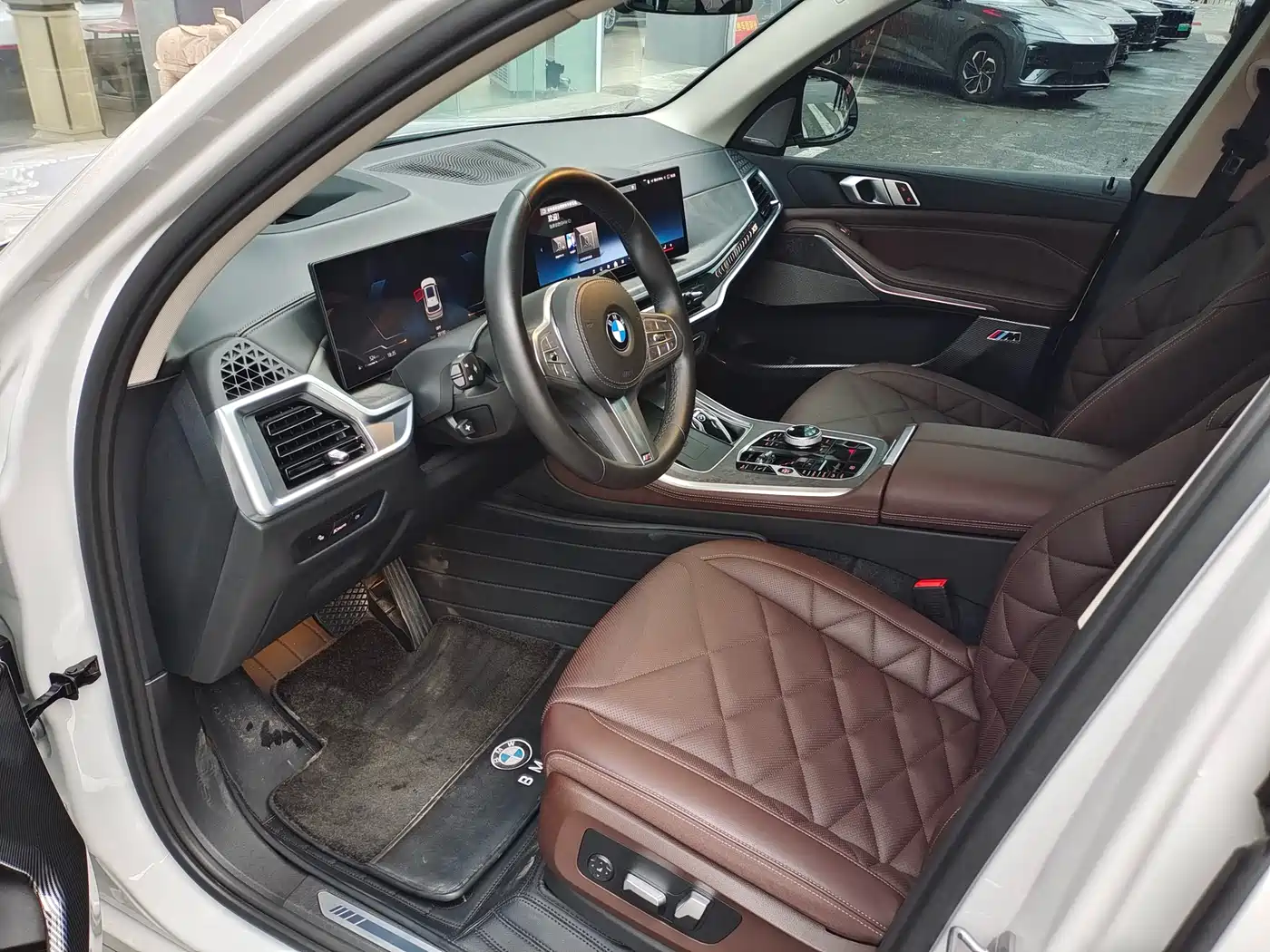 BMW X5 2023 xDrive 30Li Premium M Sport Package фото 3