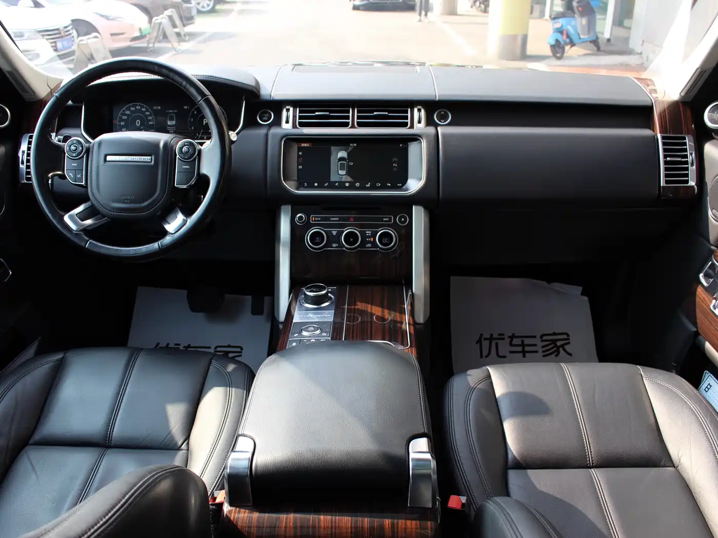 LAND ROVER RANGE ROVER