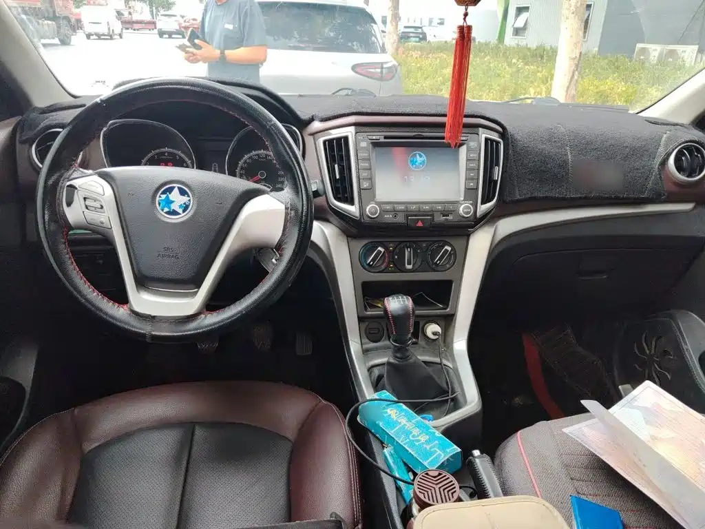 Venucia T70X 2017 2016 2.0L Manual Rui Xiang Sport Edition