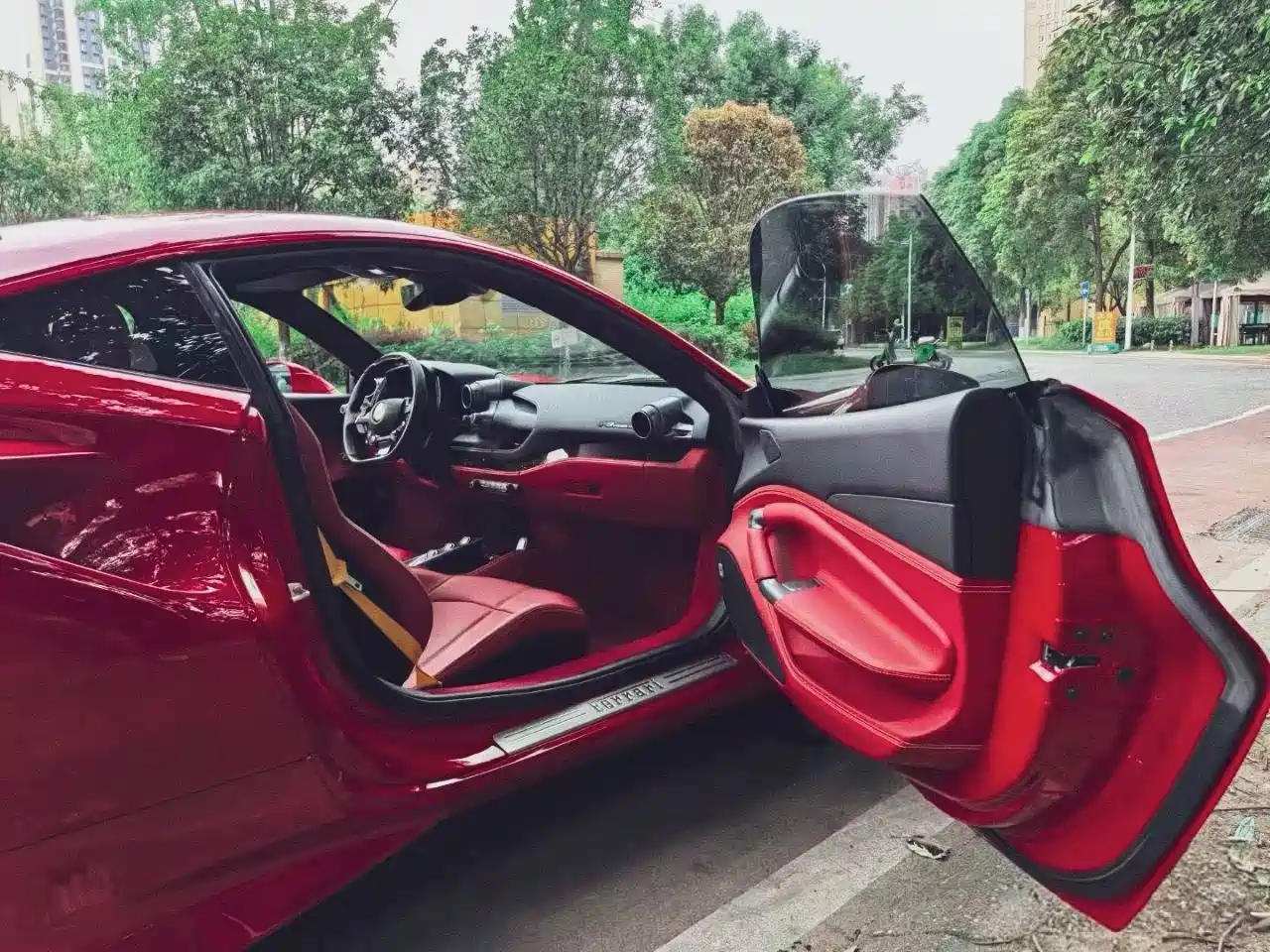 Ferrari F8 2021 2019 Tributo 3.9T V8