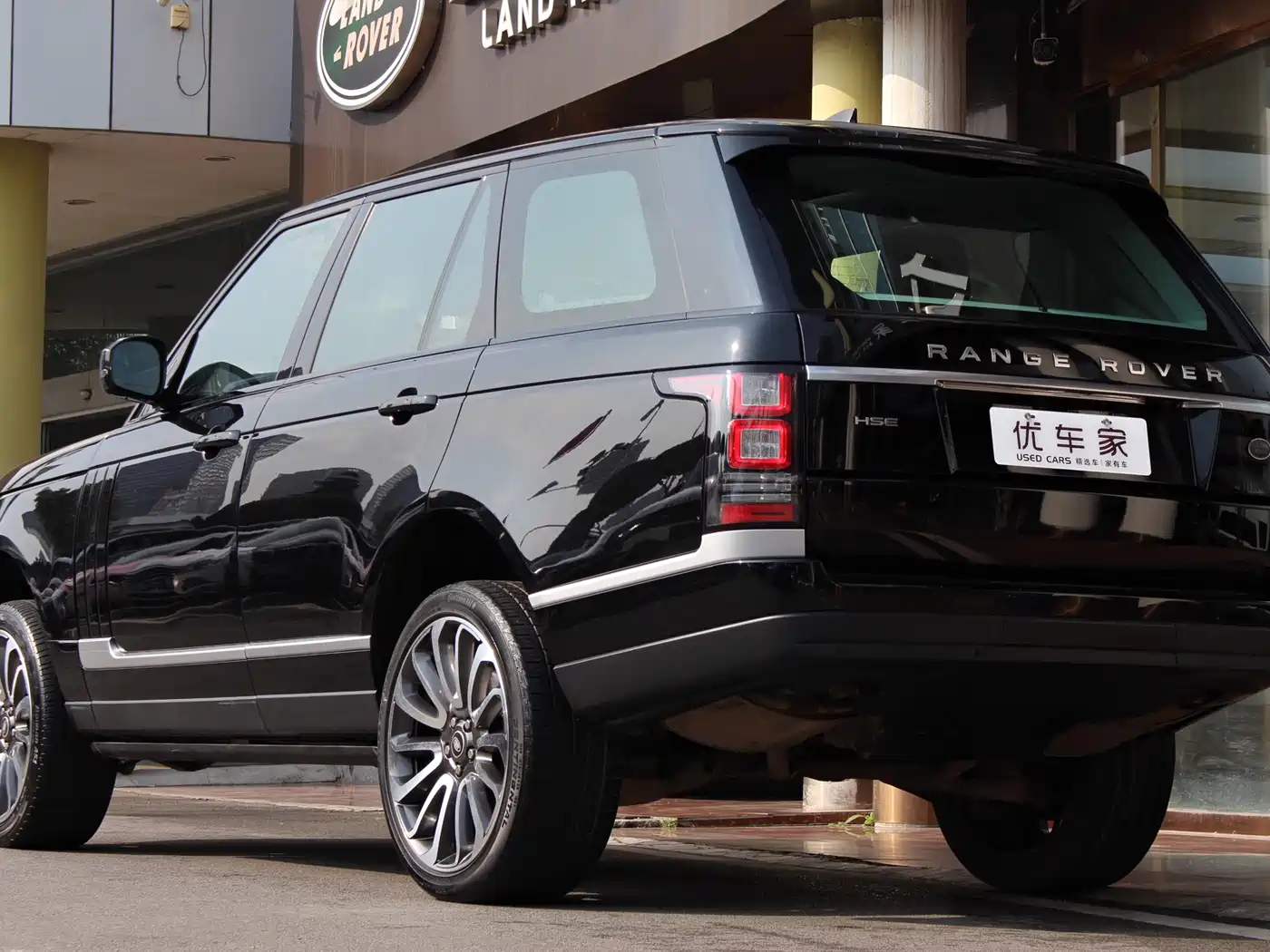 LAND ROVER RANGE ROVER