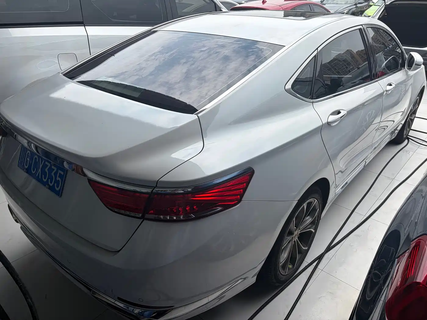 Photo 5 - Geely Borui