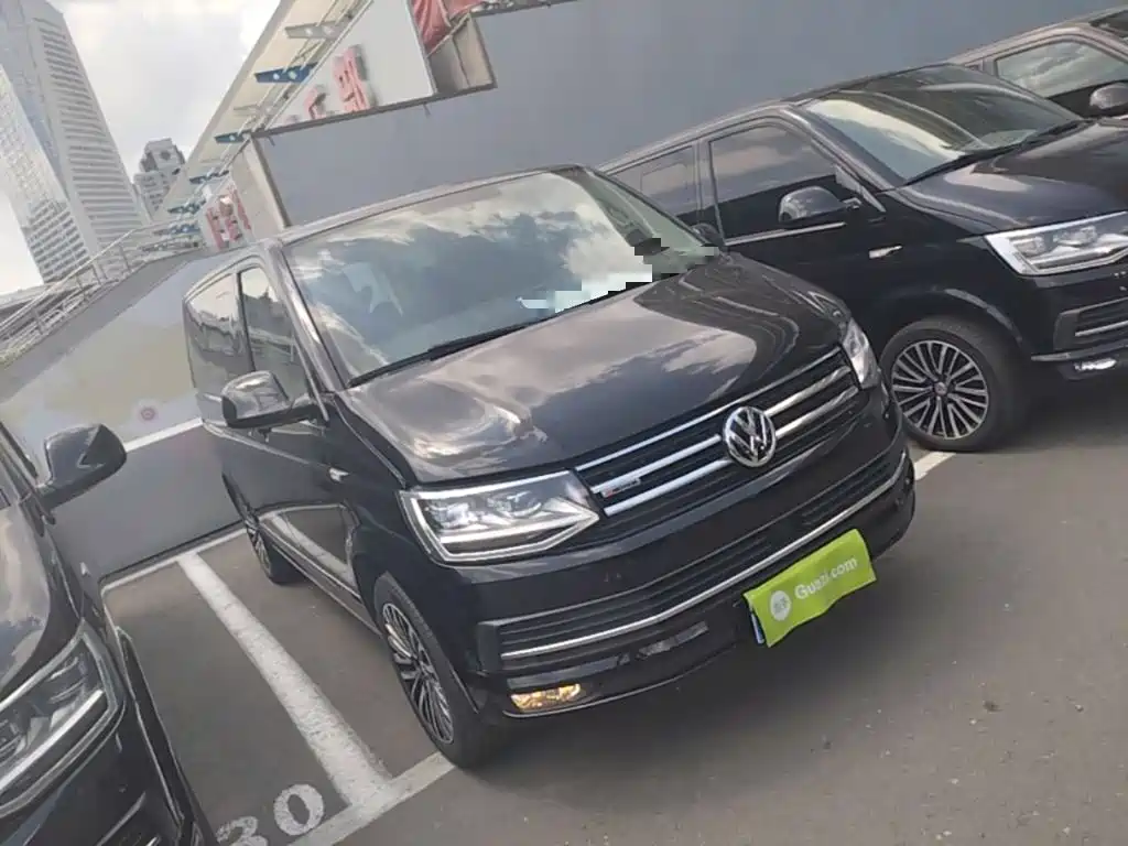 Volkswagen Multivan 2018 2018 2.0TSI 4WD Premium Edition 7-Seater