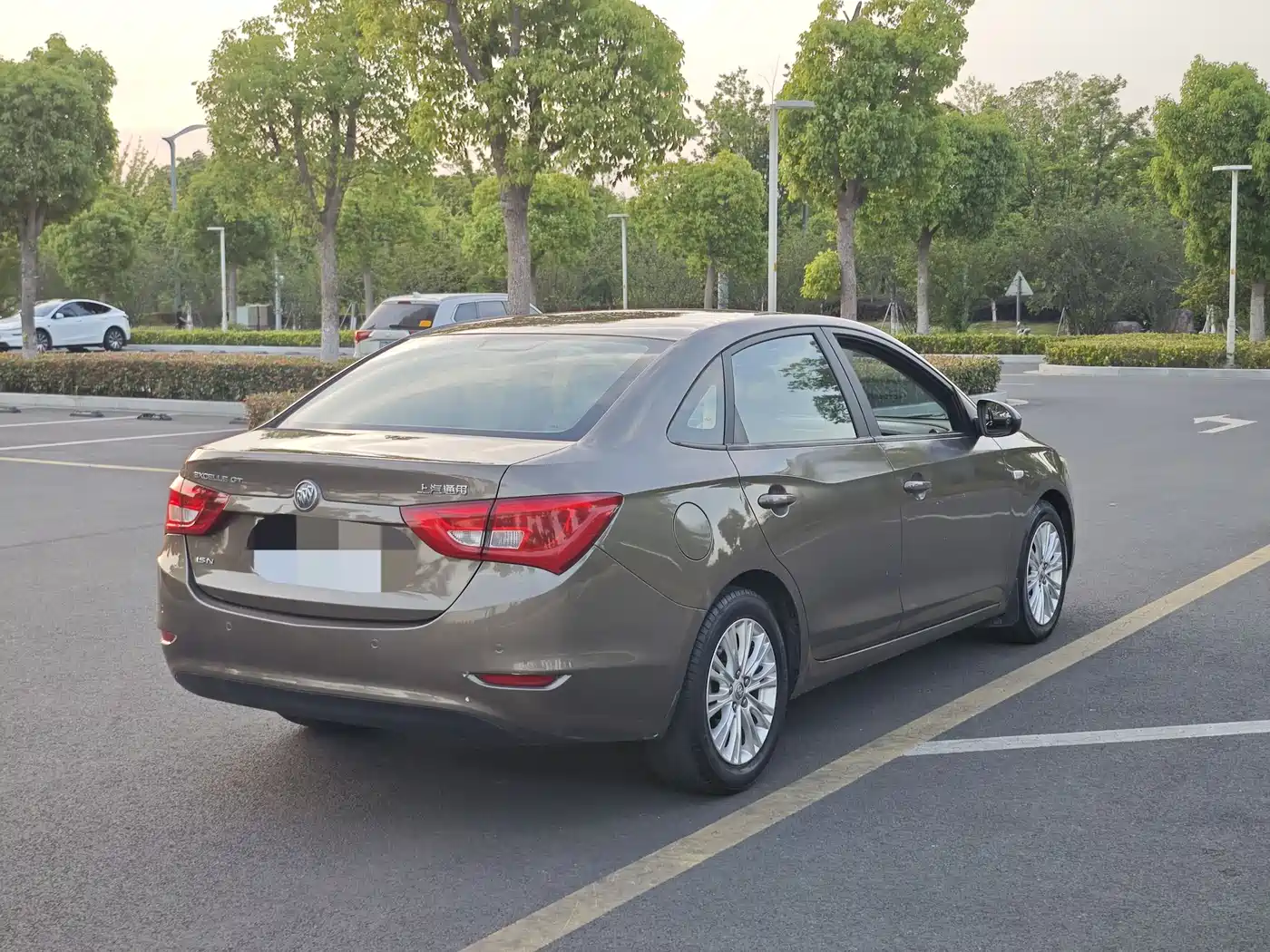 Buick Excelle 2016 15N Automatic Elite фото 13