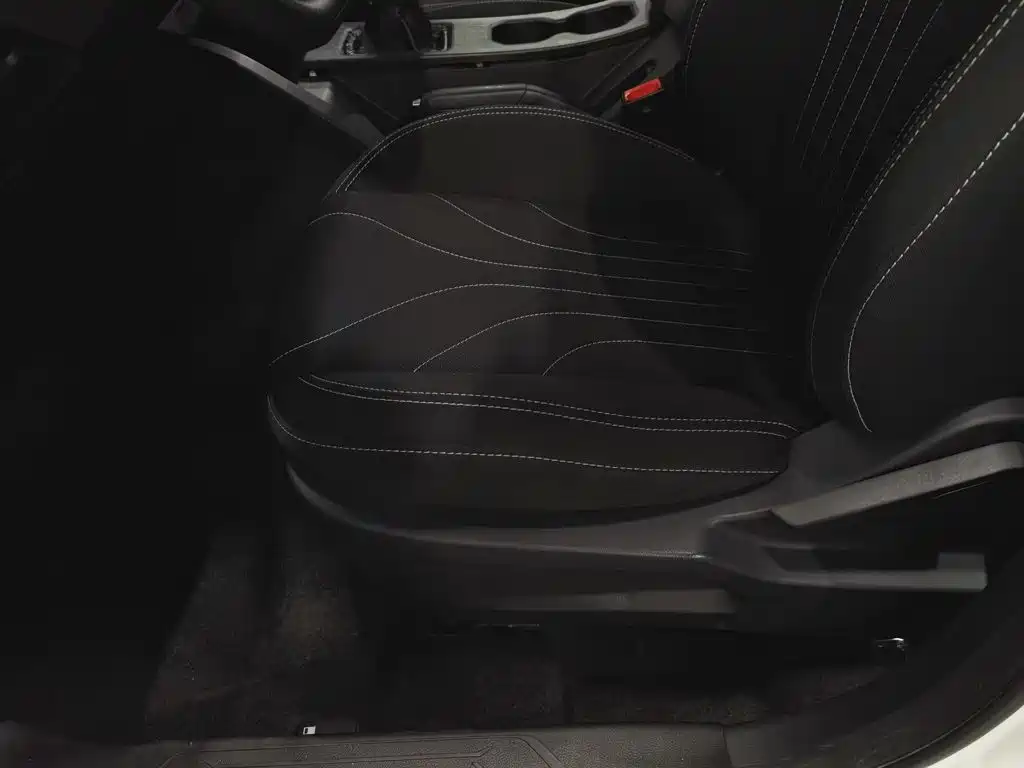 Jetour X70M 2020 2020 Facelift 1.5T Manual Partner 5-seater