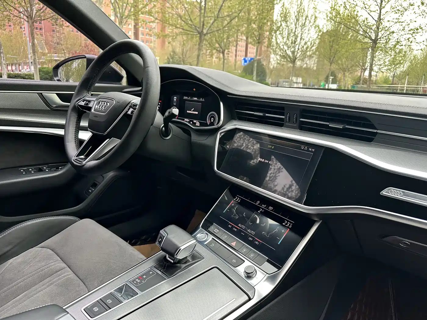 Audi A6L 2019 40 TFSI Luxury Dynamic фото 8