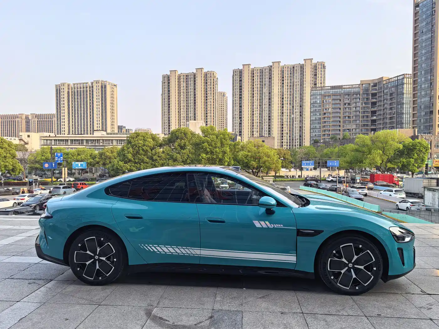 XIAOMI CAR XIAOMI SU7