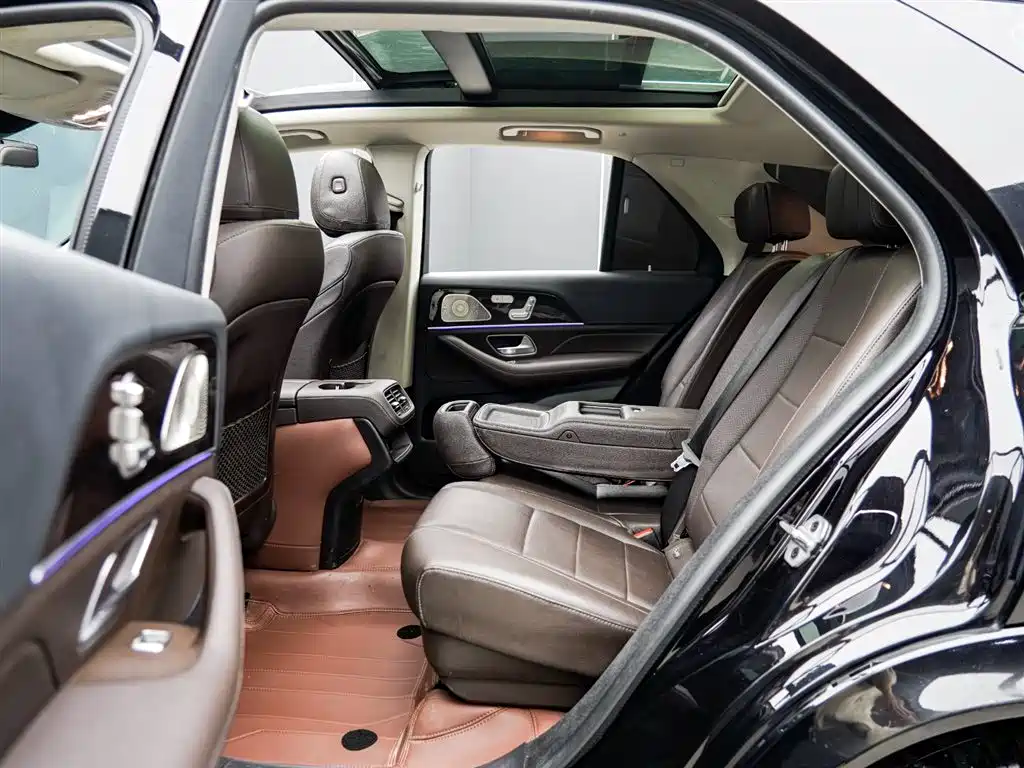 Mercedes-Benz GLE 2021 GLE 350 4MATIC Fashion фото 10