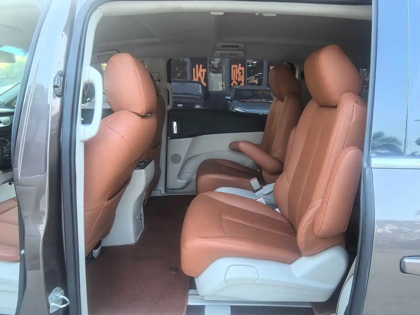 Buick GL8 2020 Model Land Business Class 652T Comfort фото 5