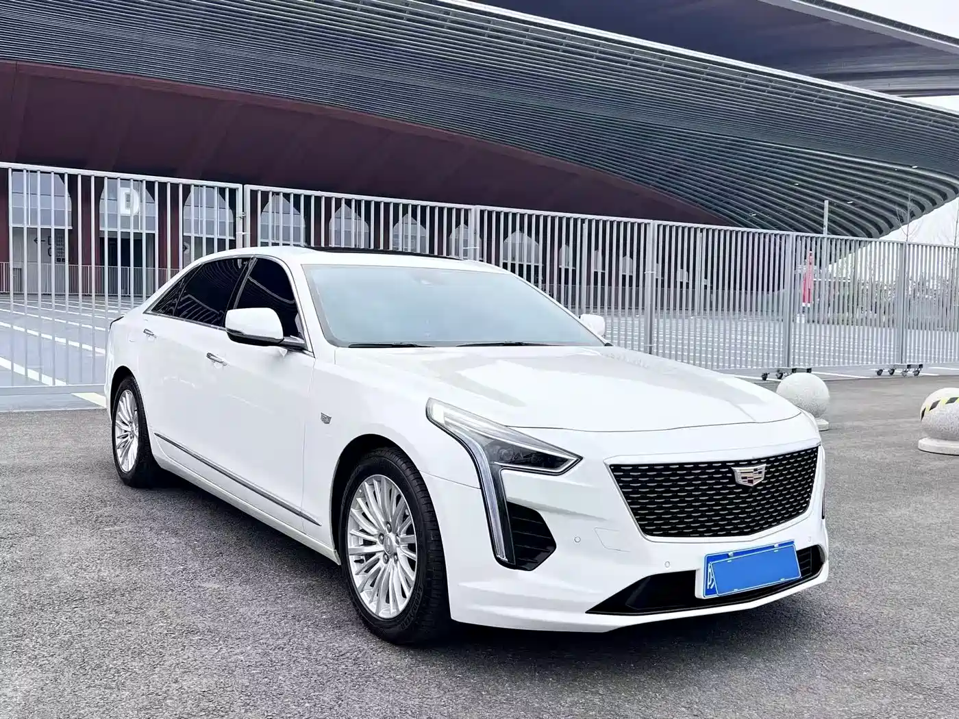CADILLAC CT6