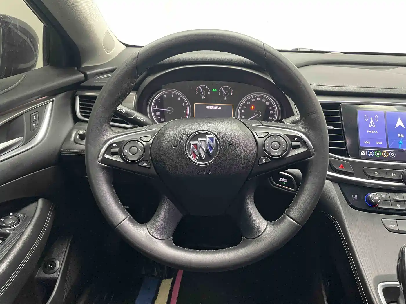 Buick LaCrosse 2021 652T Luxury Edition фото 15