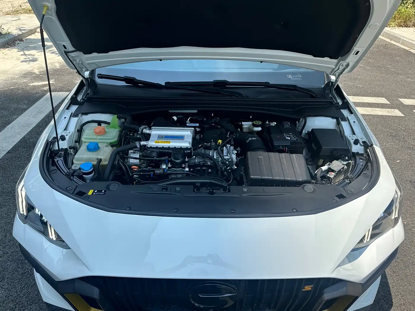 GAC Trumpchi Trumpchi Emkoo 2023 270T DCT J16 Edition фото 26