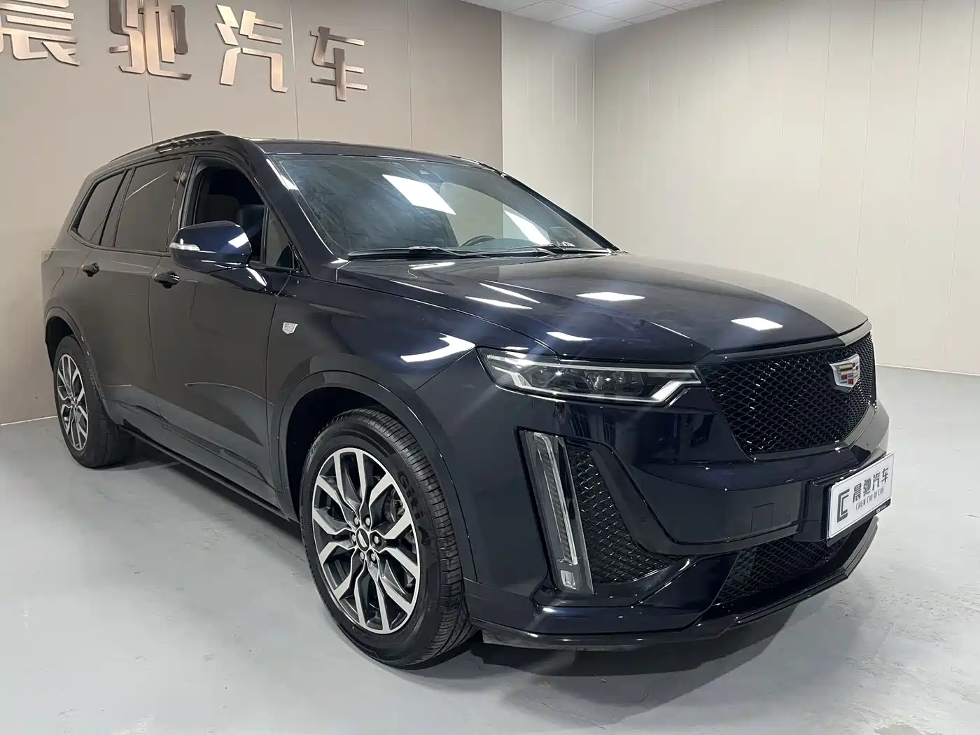 Cadillac XT6 2023 2022 2.0T 6-Seater 4WD Premium Edition