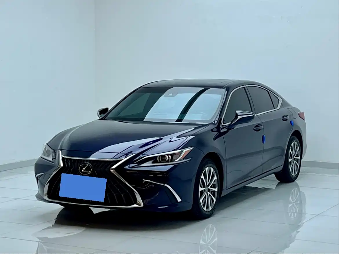 Lexus ES 2023 200 Excellence Edition