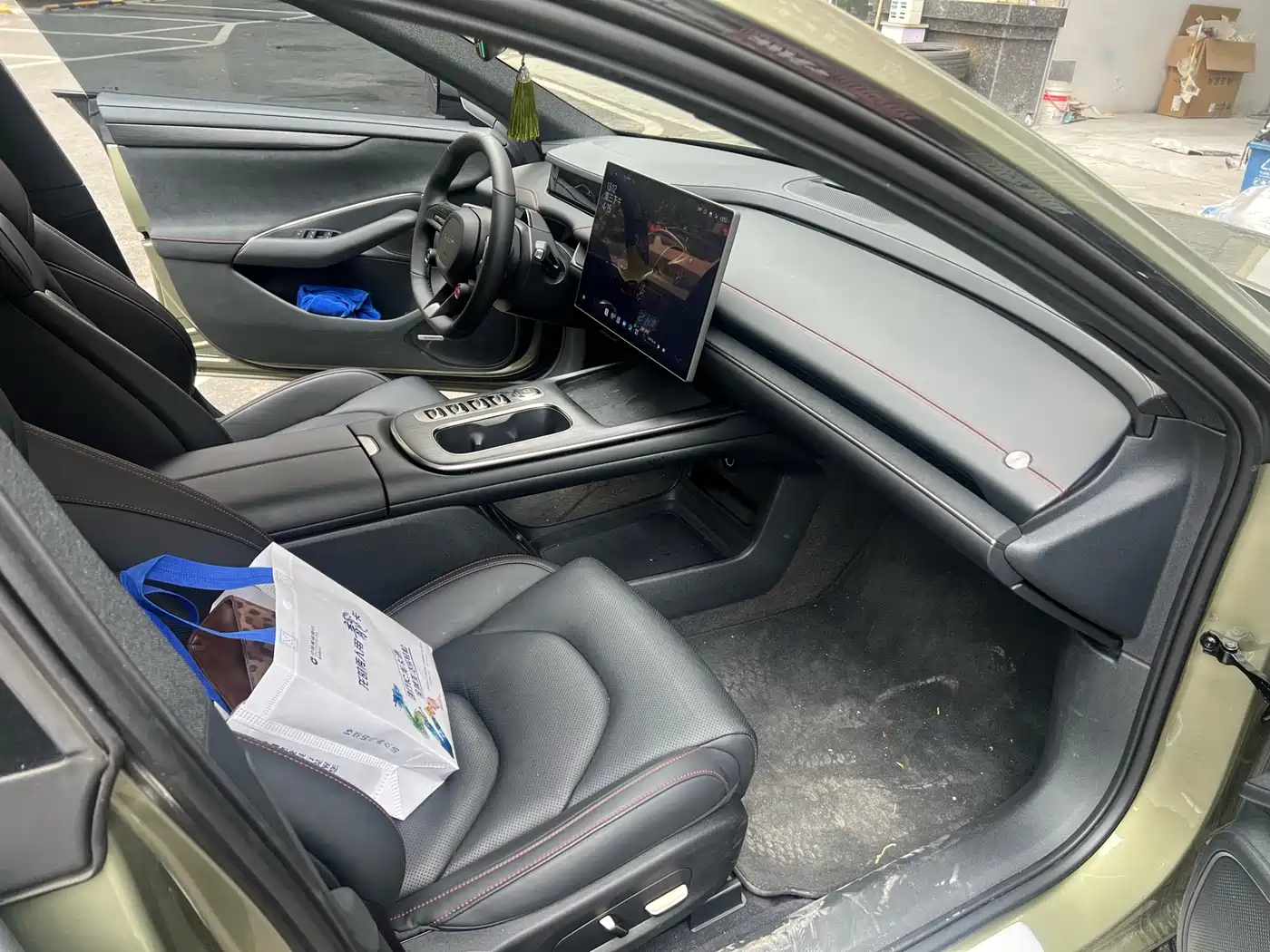 XIAOMI CAR XIAOMI SU7