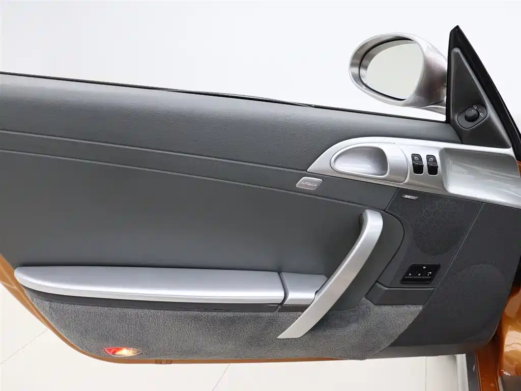 Porsche 911 2010 Targa 4 3.6L фото 8