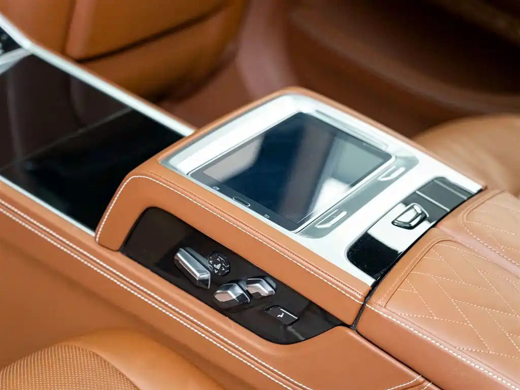 BMW 7 Series 2019 Facelift 750Li xDrive V8 Luxury Package фото 13