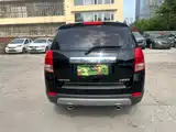 Photo 5 - Chevrolet Captiva